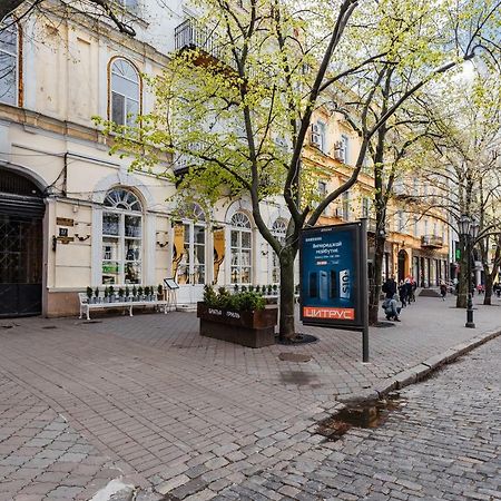 Новый Апартамент В Самом Центре Дерибасовской Odessza Kültér fotó